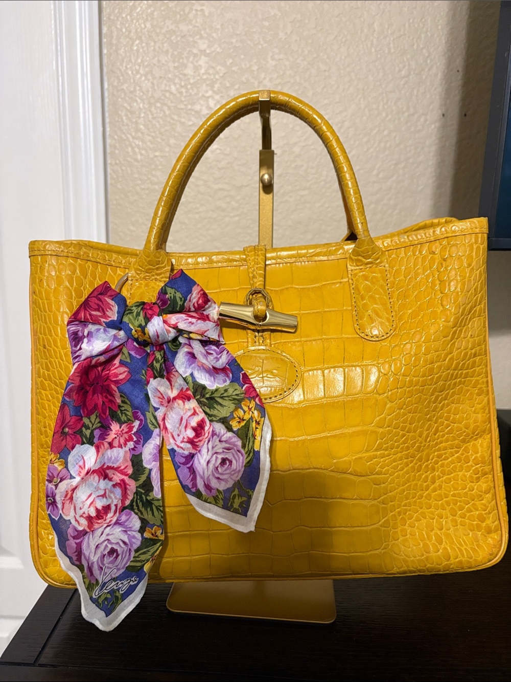 LONGCHAMP ROSEAU CROC-EMBOSSED LEATHER TOTE — RARE GOLDEN YELLOW
